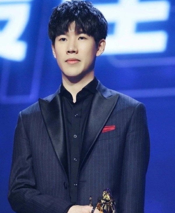 绿色龙B冲策略效果显著！ TyLoo 将老大师击杀，战胜 3DMAX 取得首张地图