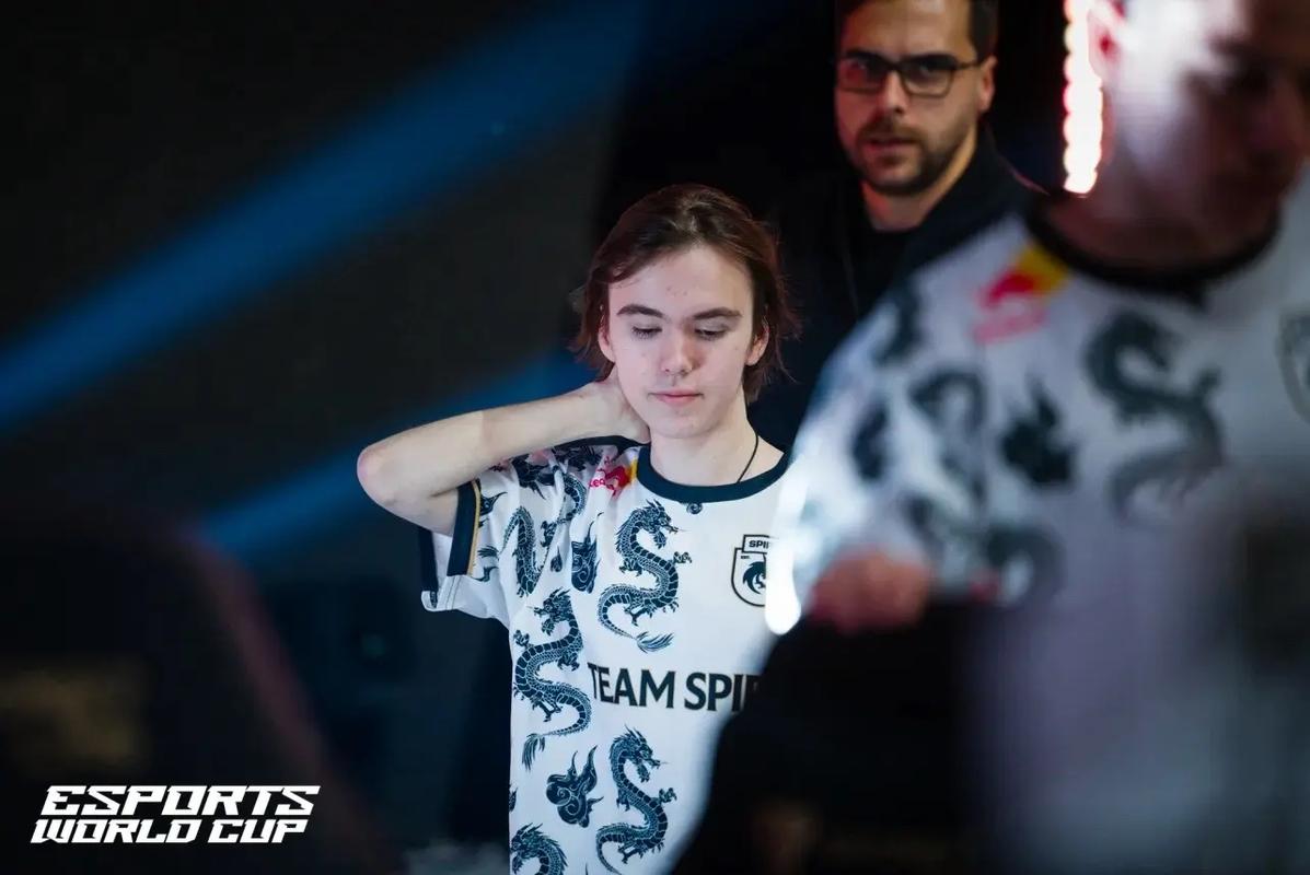 Faker：不是我创造了韩国电竞的氛围，相反我是良好氛围的受益者