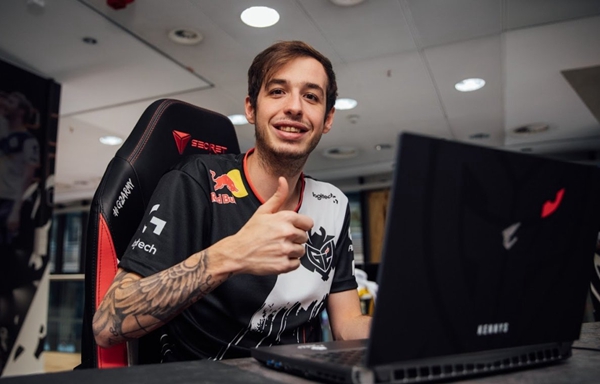 Lillykyu 为 CS2 的 Subway Smurfers 发布了一张新的自定义地图；